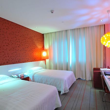 Otique Aqua Hotel 深圳 外观 照片